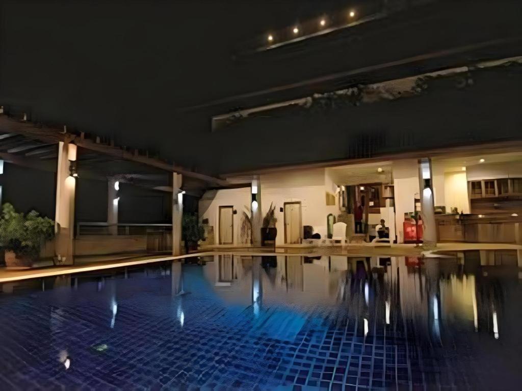 Green World Palace Hotel Songkhla Exterior foto