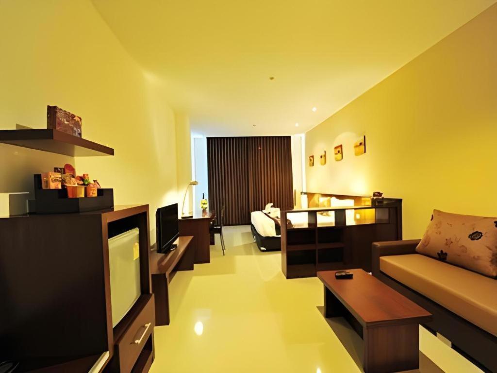 Green World Palace Hotel Songkhla Exterior foto